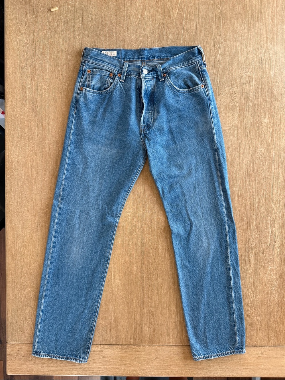 Levi’s 501 Original Fit Jeans Men’s W29 L30 Medium Wash Button Fly Straight Leg